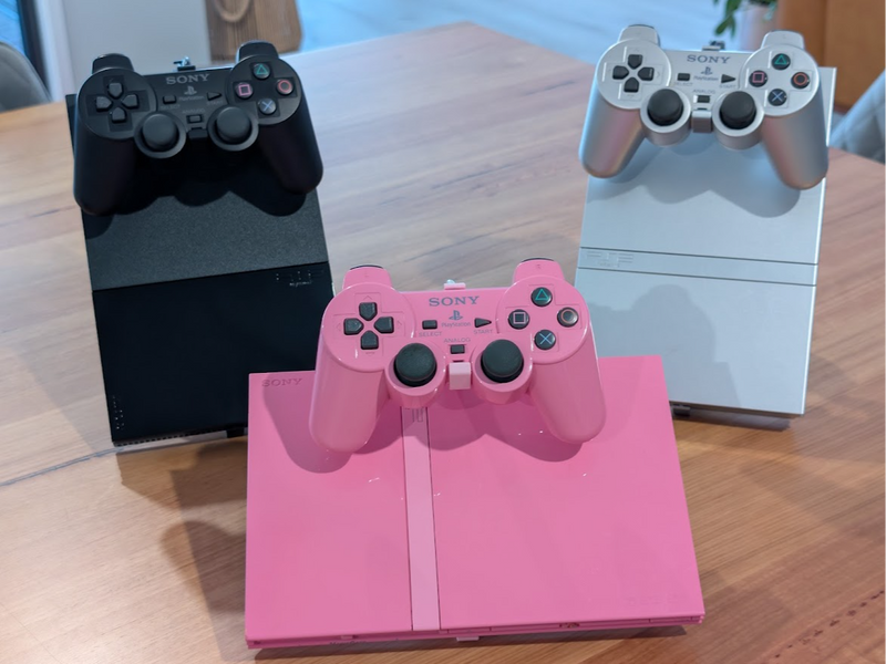 Sony PlayStation 2 Slim Console Display Stand